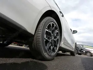 Kia Ceed SW / cee'd SW Ceed SW 1.0T DCT Nightline Klima Privacy Bild 5