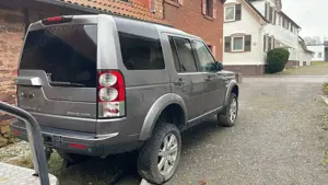 Land Rover Discovery SD V6 HSE