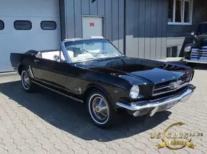 Ford Mustang Cabrio, 1964.5er, Frame-Off Restauration