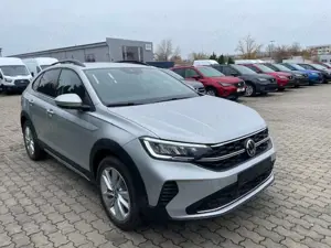 Volkswagen Taigo Life VerkehrszeichenERK Kamera LED DAB