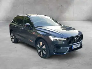 Volvo XC60 T6 Plus Dark Recharge Plug-In Hybrid AWD Bild 3