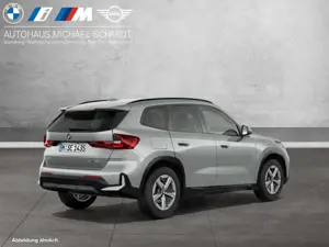 BMW X1 sDrive20i DAB LED Komfortzg. Parkassistent Bild 2