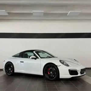 Porsche 911 Targa 4 S Approved Allradlenkung LED