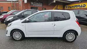 Renault Twingo Night ALLWETTEREIFEN-TÜVAU NEU PANORAMADACH Bild 2