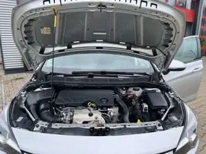 Opel Astra Astra 1.6 D Start/Stop Sports Tourer 120 Jahre Bild 4