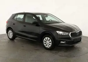 Skoda Fabia Selection 1.0 TSI Selection, AHK, Tempomat, Lad...