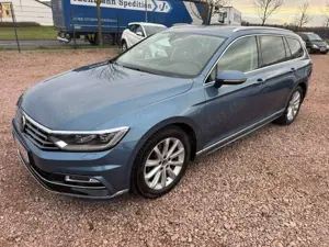 Volkswagen Passat Variant Highline BMT/Start-Stopp Standh. Panoramad. Alcant