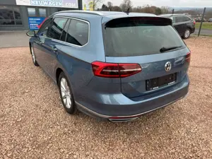 Volkswagen Passat Variant Highline BMT/Start-Stopp Standh. Panoramad. Alcant Bild 3