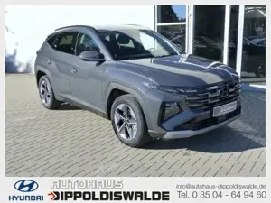 Hyundai TUCSON 1.6 T-GDi 4WD 7-DCT  Trend *LED*Navi*PDC*