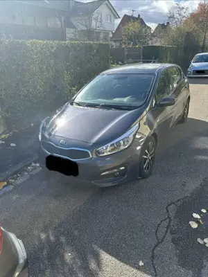 Kia Ceed / cee'd 1.4 CVVT Attract