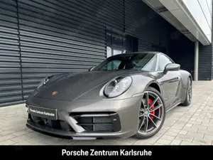 Porsche 992 911 Carrera S Sportfahrwerk Sportabgasanlage