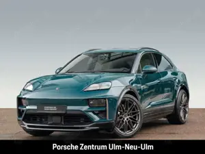 Porsche Macan Turbo Fjordgrün Burmester HA-Lenkung HUD
