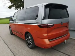 Volkswagen T7 Multivan 2,0TDI DSG Sport Edition Premium LÜ 7 Sitzer Bild 2