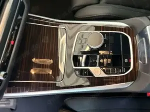 BMW X5 xDrive30d M Sportpaket Bild 3