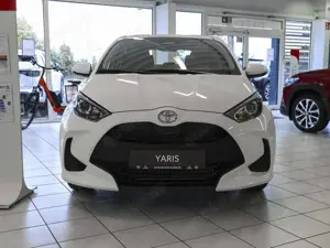 Toyota Yaris 1.5 Hybrid Business SHZ PDC KLIMA BT Bild 5