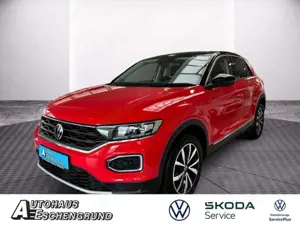 Volkswagen T-Roc 1.5 TSI Style DSG LED NAVI AHK KESSY SHZ