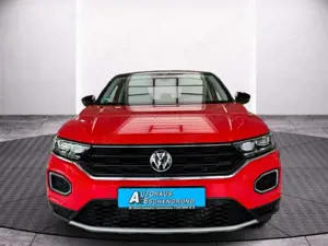 Volkswagen T-Roc 1.5 TSI Style DSG LED NAVI AHK KESSY SHZ Bild 4
