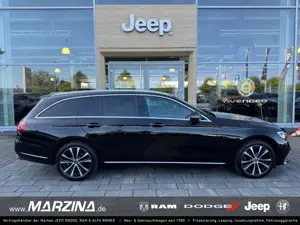Mercedes-Benz E 200 4Matic-Exclusive-360Grad-Business-Schiebedach-AHK-