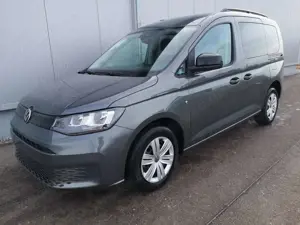 Volkswagen Caddy Basis 2.0TDI DSG ACC Kam GV5 App AHK Reling 90 ...