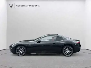 Maserati GranTurismo Trofeo Bild 2