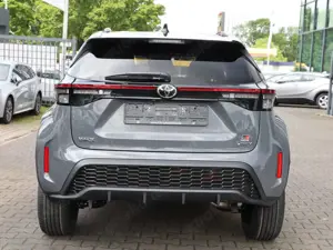 Toyota Yaris Cross 1.5 Hybrid GR Sport NAVI SHZ PDC Bild 4