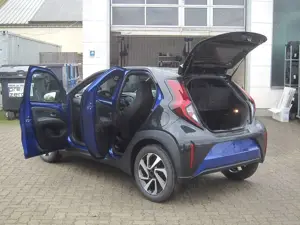 Toyota Aygo X 1.0 VVT-i Teamplayer Kamera, AppleCarPlay Bild 4