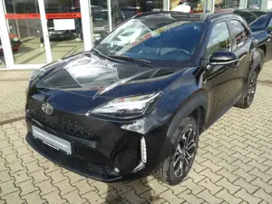 Toyota Yaris Cross 1.5H Teamplayer+Winter+Safety-Paket