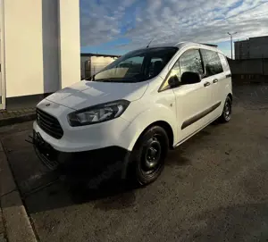 Ford Transit Courier Kombi