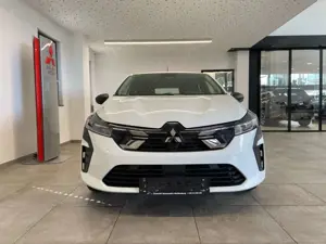 Mitsubishi Colt 1.0 Basis LED/DAB/KLIMA/Tempomat/Touch Bild 2