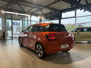 Suzuki Swift Comfort+ NAVI ACC RFK Klimaaut SHZ LED PDC Tempo B Bild 2