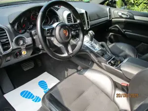 Porsche Cayenne Diesel Platinum Edition Bild 5