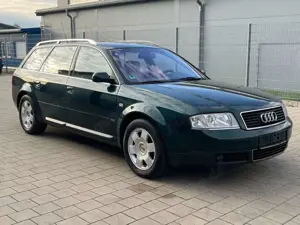 Audi A6 4.2 tiptronic quattro Avant TÜV NEU Bild 2