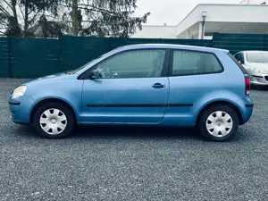 Volkswagen Polo IV Trendline*KLIMA*AHK*ZV Bild 3