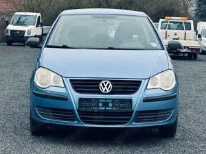 Volkswagen Polo IV Trendline*KLIMA*AHK*ZV Bild 2