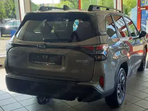 Subaru Forester 2.0ie Lineartronic Exclusive 2025 Modell Bild 2