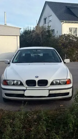 BMW 520 520i