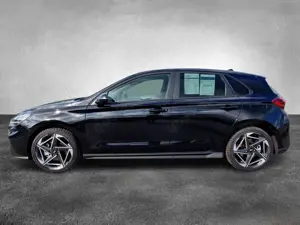 Hyundai i30 1.5 T-GDI 48V N Line NAVI|KAMERA|PDC|SHZ Bild 3