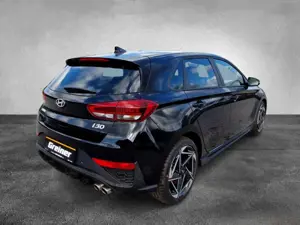 Hyundai i30 1.5 T-GDI 48V N Line NAVI|KAMERA|PDC|SHZ Bild 5