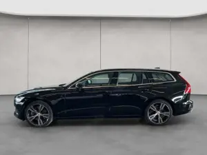 Volvo V60 T6 AWD Recharge Inscription Glasd 360° PilotAs Bild 2