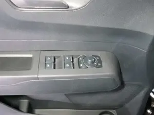 Ford Tourneo Courier Active  + ACC + Winter-Paket 2 Bild 4