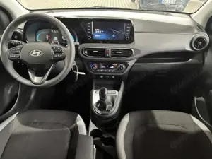 Hyundai i10 Premium 1.2 GDI Automatik / Sitz + Lenkradheizu...