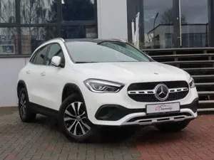 Mercedes-Benz GLA 220 d Autom. Sitzlüft. Ambiente Pano 360° AHK