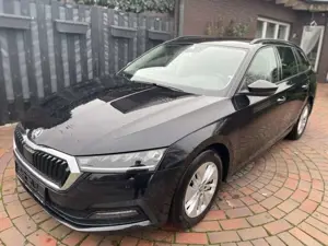 Skoda Octavia 2.0 TDI 150 Navi Tempomat AHK schwenkbar