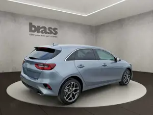 Kia Ceed / cee'd Ceed 1.5 T-GDI Ultimate Edition Style Paket Rück Bild 5