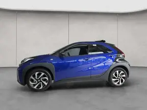 Toyota Aygo X X Air Teamplayer Bild 2