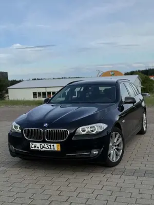 BMW 520 520d Touring Bild 1