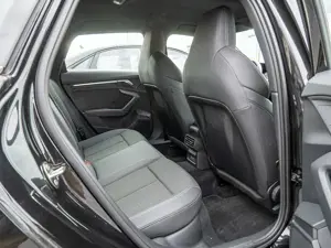 Audi A3 Sportback 35 TFSI S tronic NAVI ACC LED Bild 4