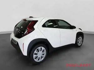 Toyota Aygo X 1.0 Business Edition Sitzheizung Bild 4