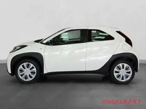 Toyota Aygo X 1.0 Business Edition Sitzheizung Bild 2