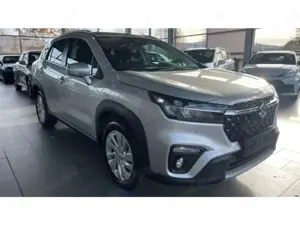 Suzuki SX4 S-Cross Comfort 1.4 AT Facelift Navi LED ACC Kamera SitzHZ Bild 2